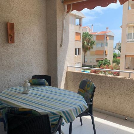 Apartamento Piso vacacional con piscina en Benicàssim Exterior foto