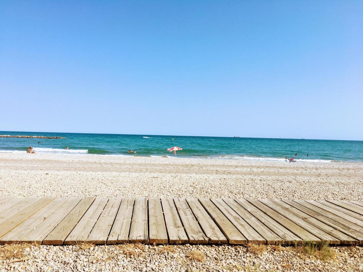 Apartamento Piso vacacional con piscina en Benicàssim Exterior foto