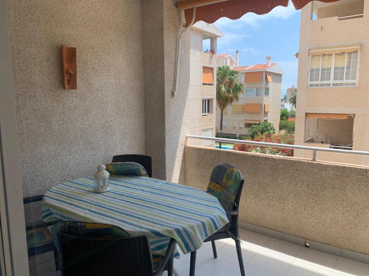 Apartamento Piso vacacional con piscina en Benicàssim Exterior foto