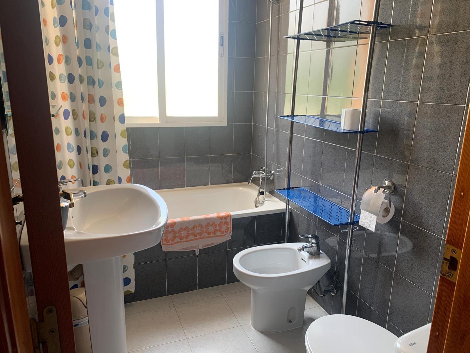 Apartamento Piso vacacional con piscina en Benicàssim Exterior foto